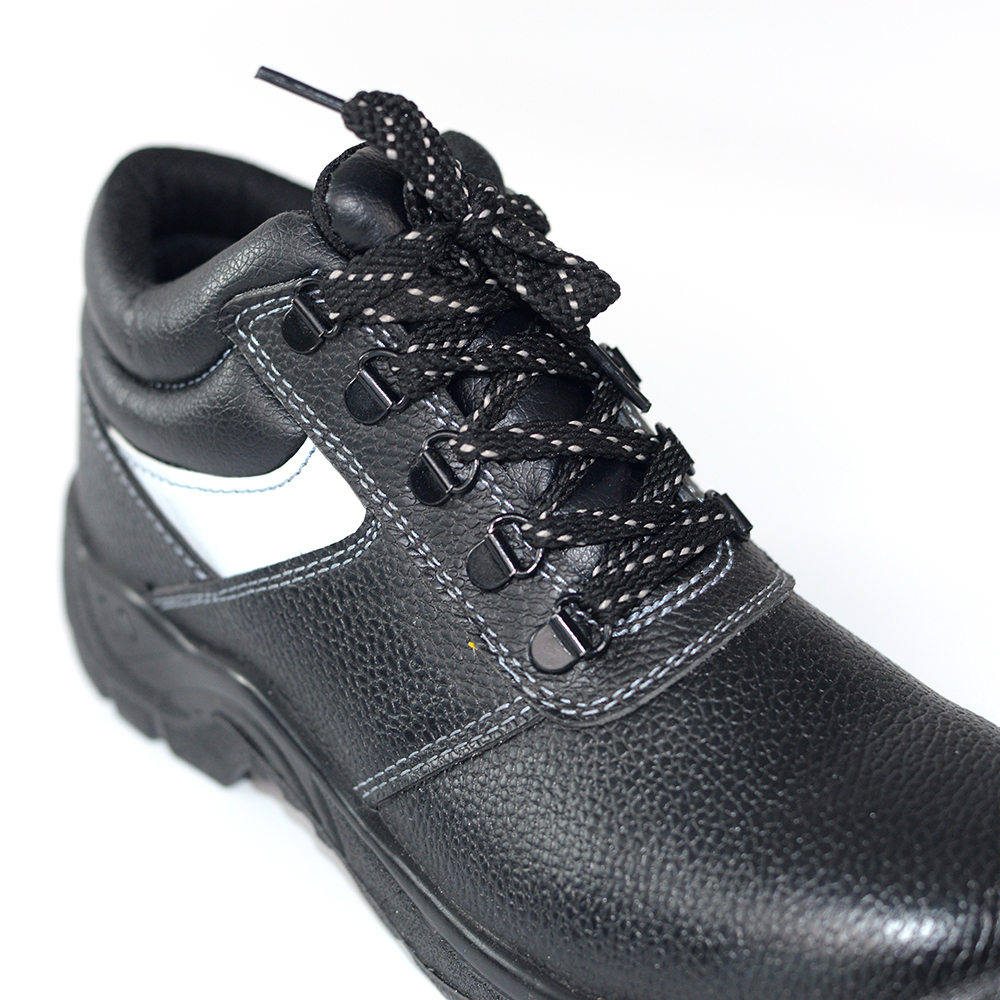 Les chaussures de sécurité industrielles personnalisées en usine de haute qualité fonctionnent avec un embout en acier et des chaussures en cuir véritable à double injection de sécurité